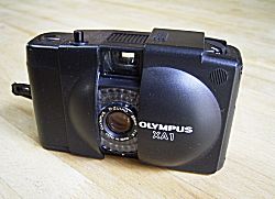 OLYMPUS XA1